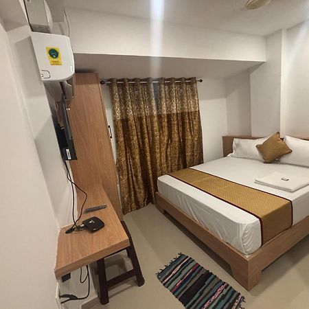 Classic Comfort Lodge Мангалор Экстерьер фото
